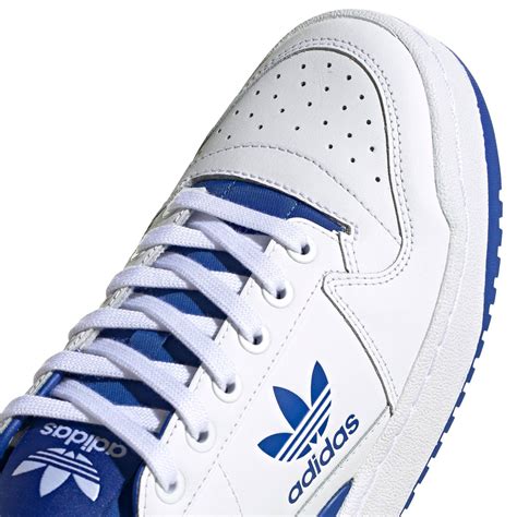 adidas sokken blauw en wit met strepen